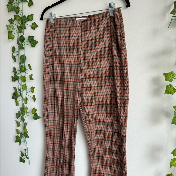 🌿 Urban Outfitters Plaid Herringbone High Waisted Flare Pants - Picture 2 of 6
